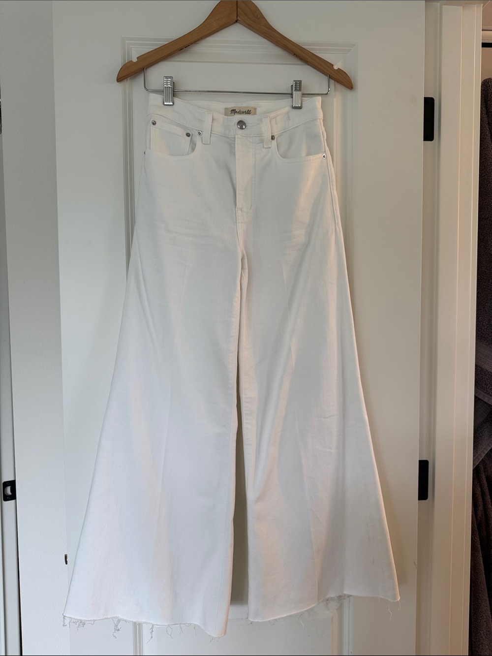 Madewell White Wide-Leg Crop Flare Jeans